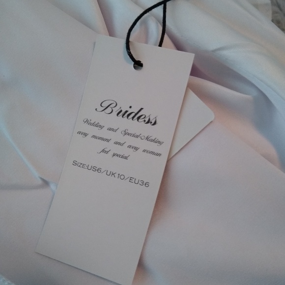 NWT Size 6 Ruched A-Line Beach Wedding Dre… - Picture 9 of 10